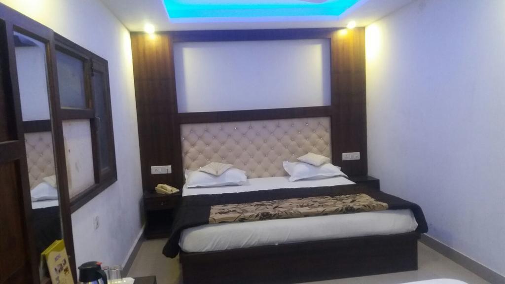 Hotel Vishal นิวเดลี ภายนอก รูปภาพ