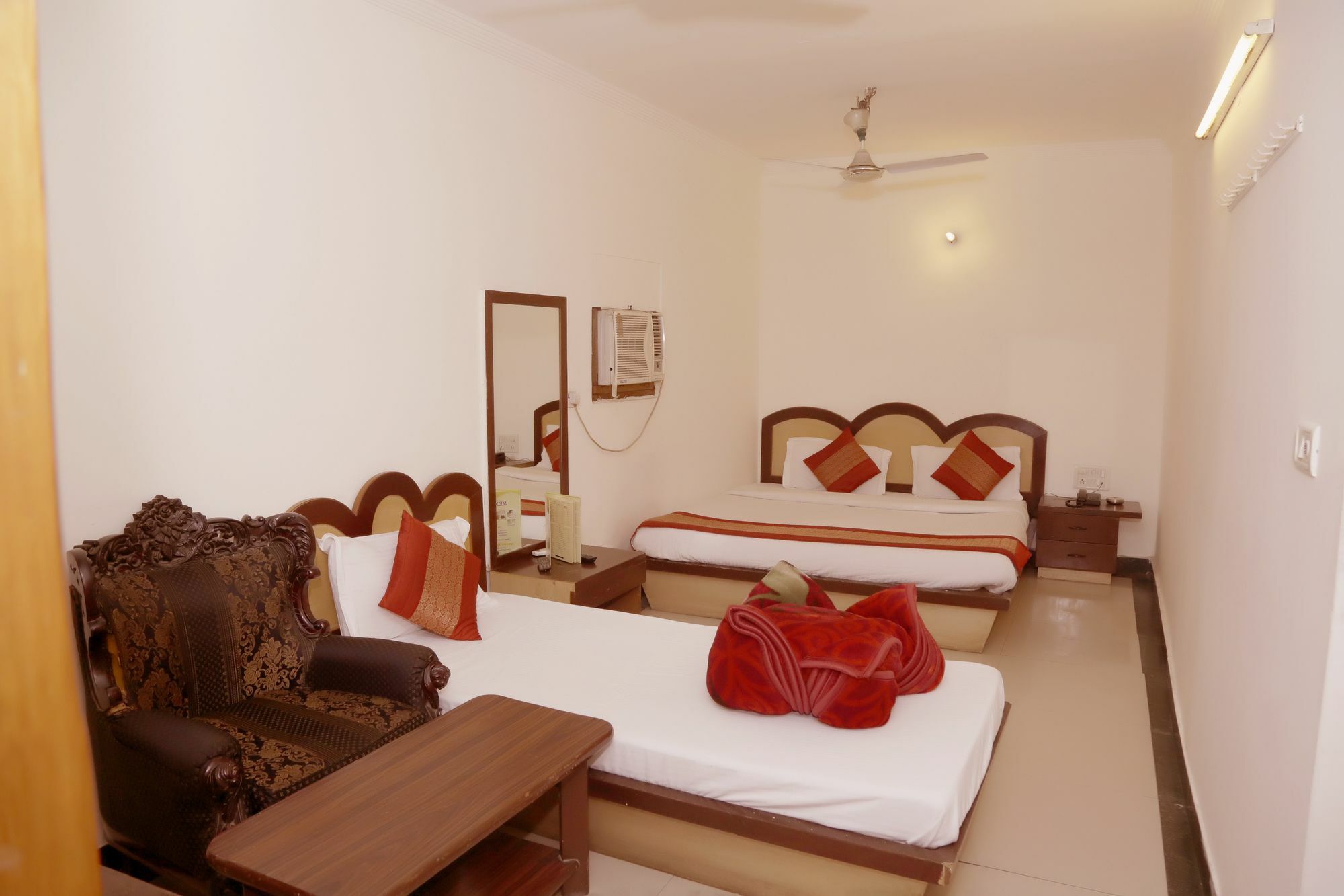 Hotel Vishal นิวเดลี ภายนอก รูปภาพ