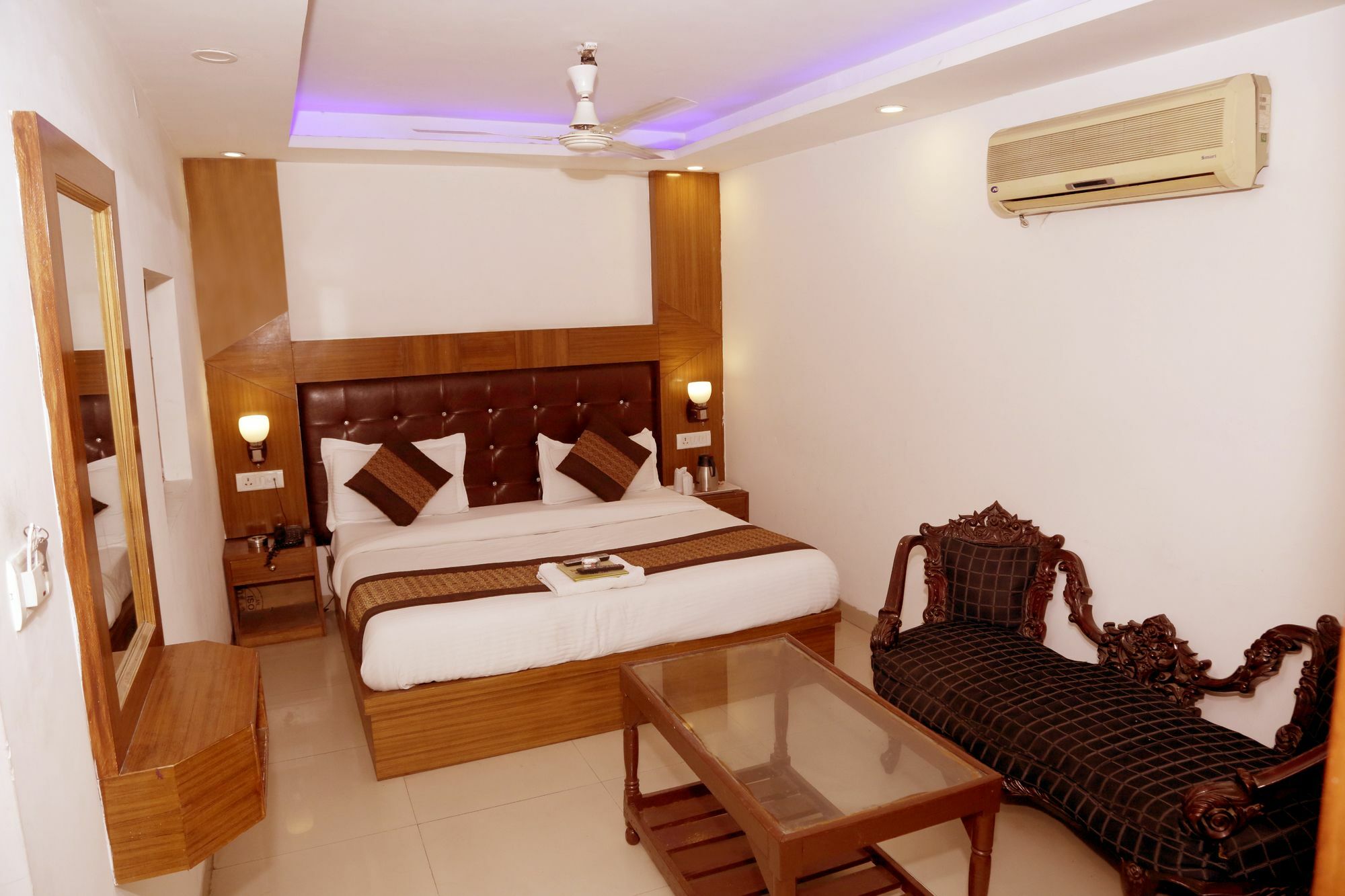 Hotel Vishal นิวเดลี ภายนอก รูปภาพ